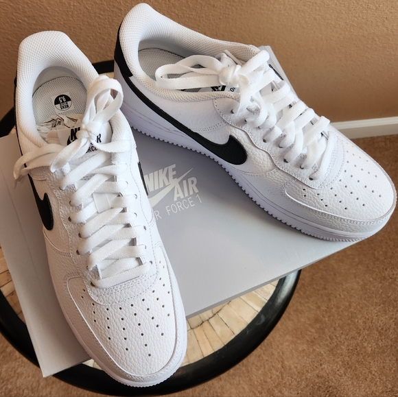 NIB Nike Air Force 1 '07 - Picture 4 of 7